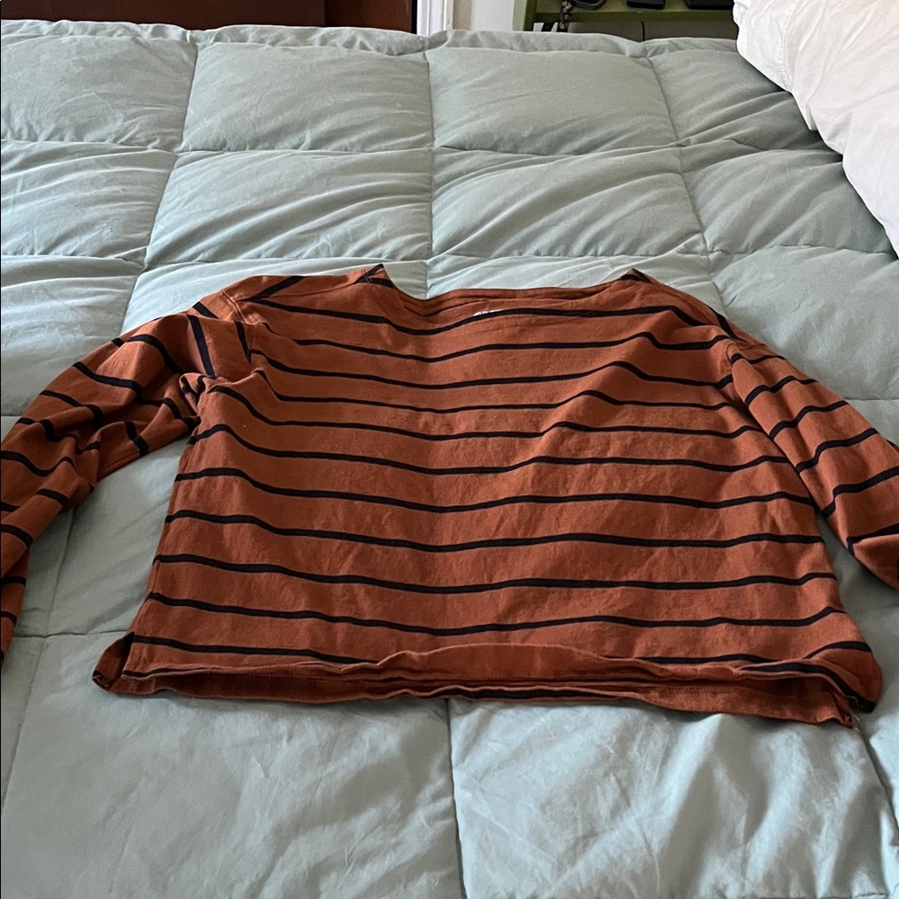 Old Navy Rust Orange and Navy/Black Striped Tee